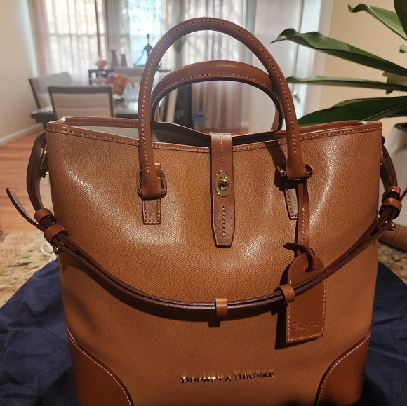 DOONEY&BOURKE SATCHEL - Picture 2 of 14